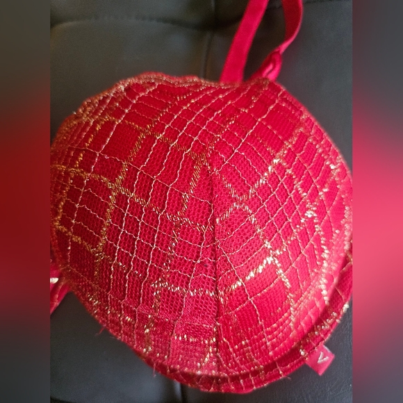 Bra - Picture 3 of 4